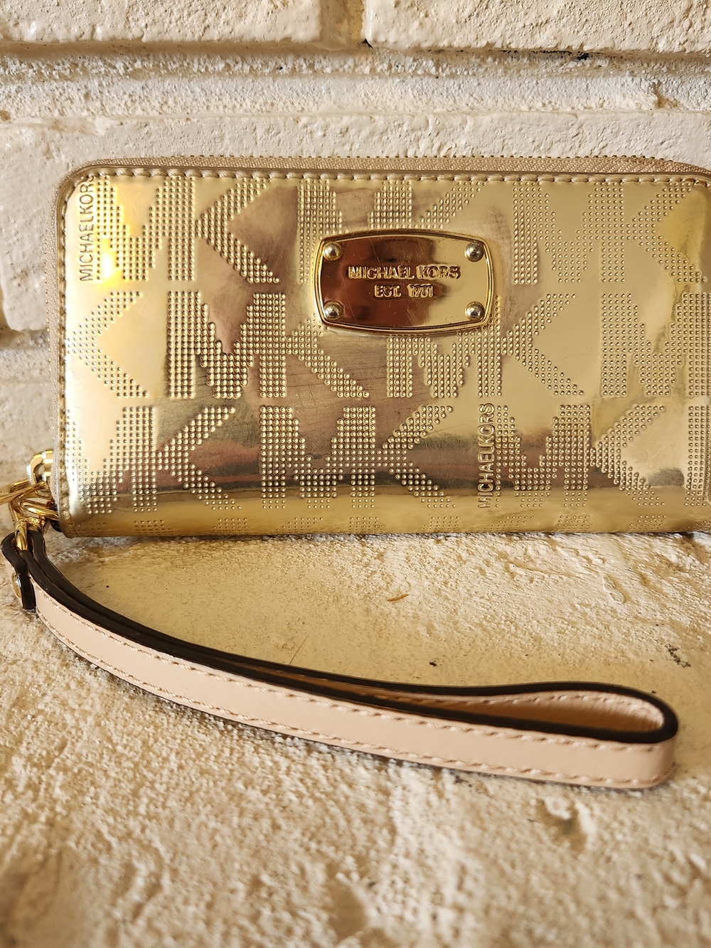 Michael Kors Gold Metallic MK Logo Zip Around Wallet Wristlet 7"